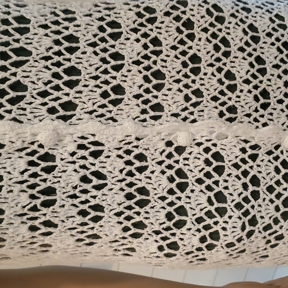 Blue Beth body crochet creams/white topper/vest duster knee/midi length boutique - Picture 3 of 14